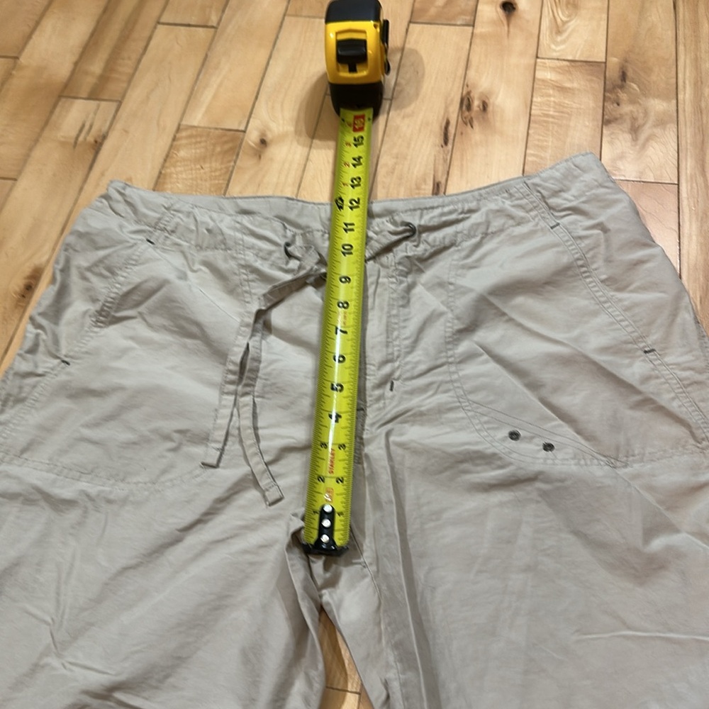 Columbia Tan Capris - Picture 7 of 8
